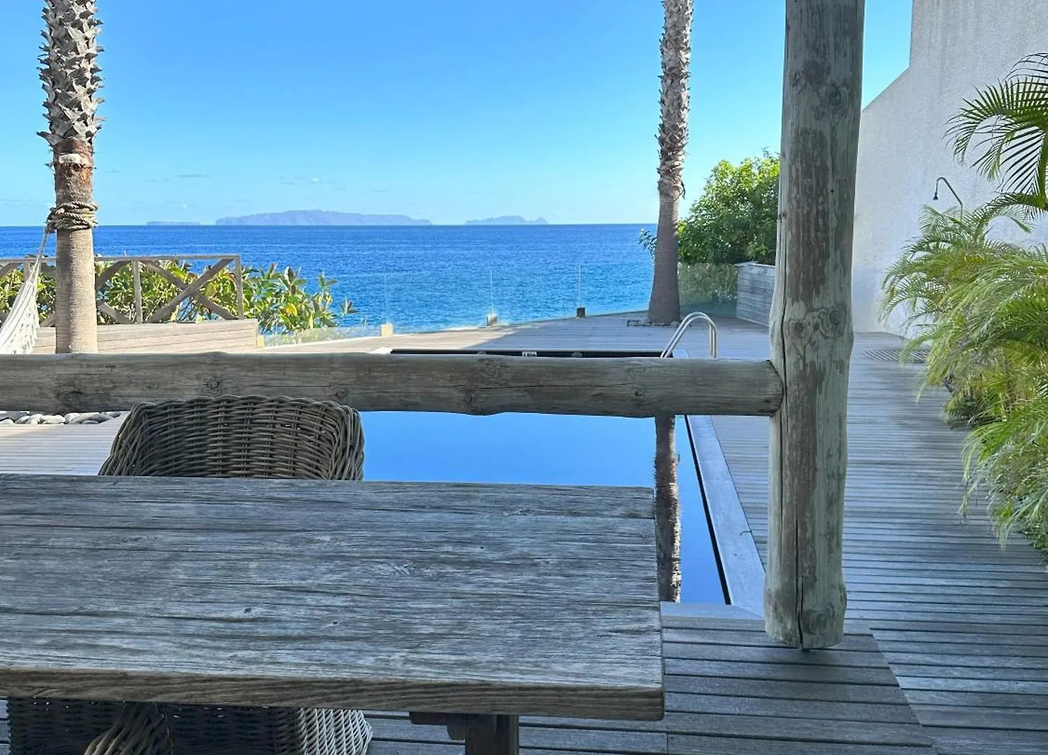 Santa Cruz Ocean Villa Gaula